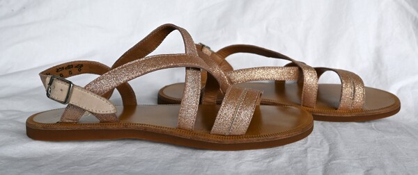 Sandalen, Pom d'Api, 37