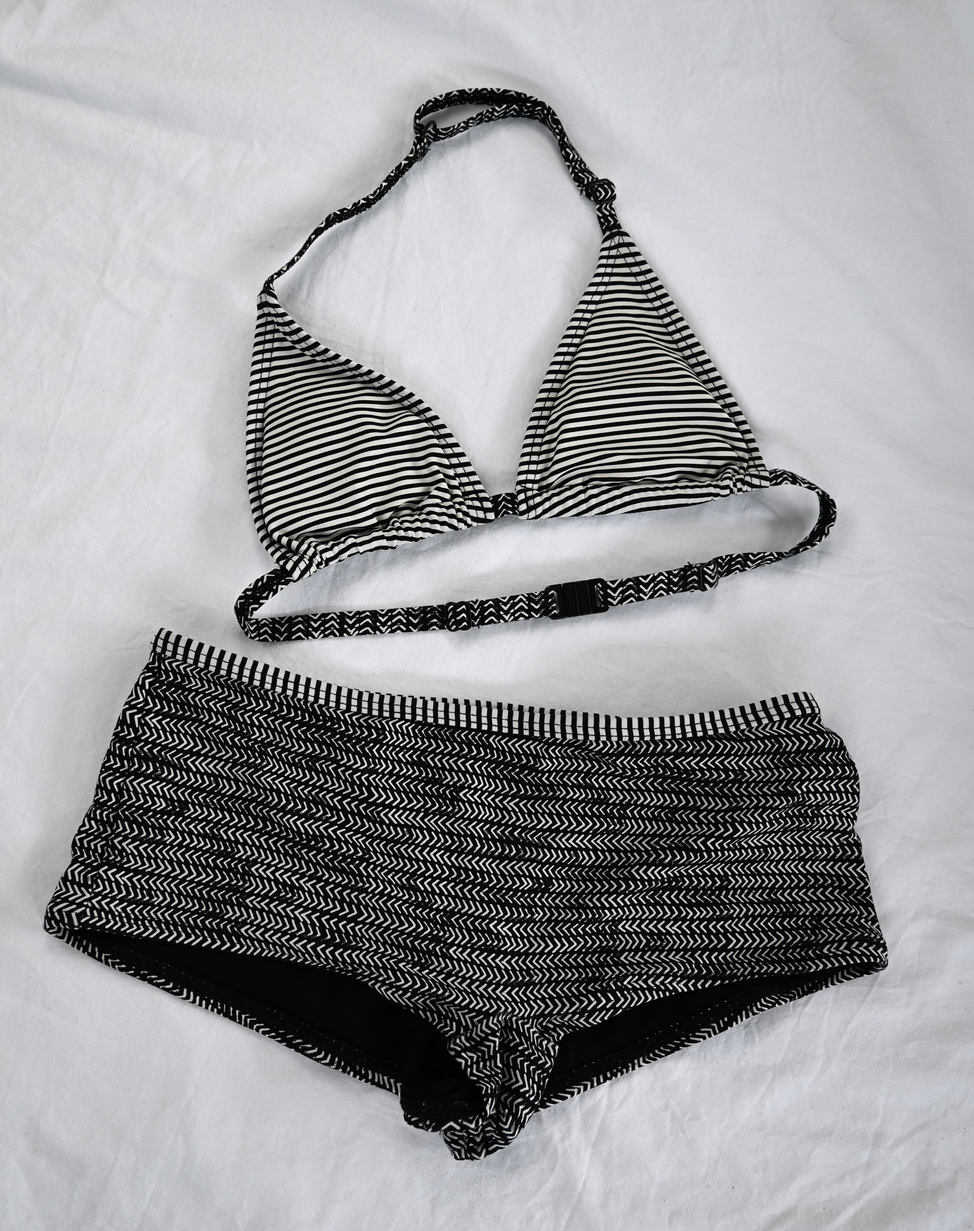 Bikini, O'Neill, 10 jaar