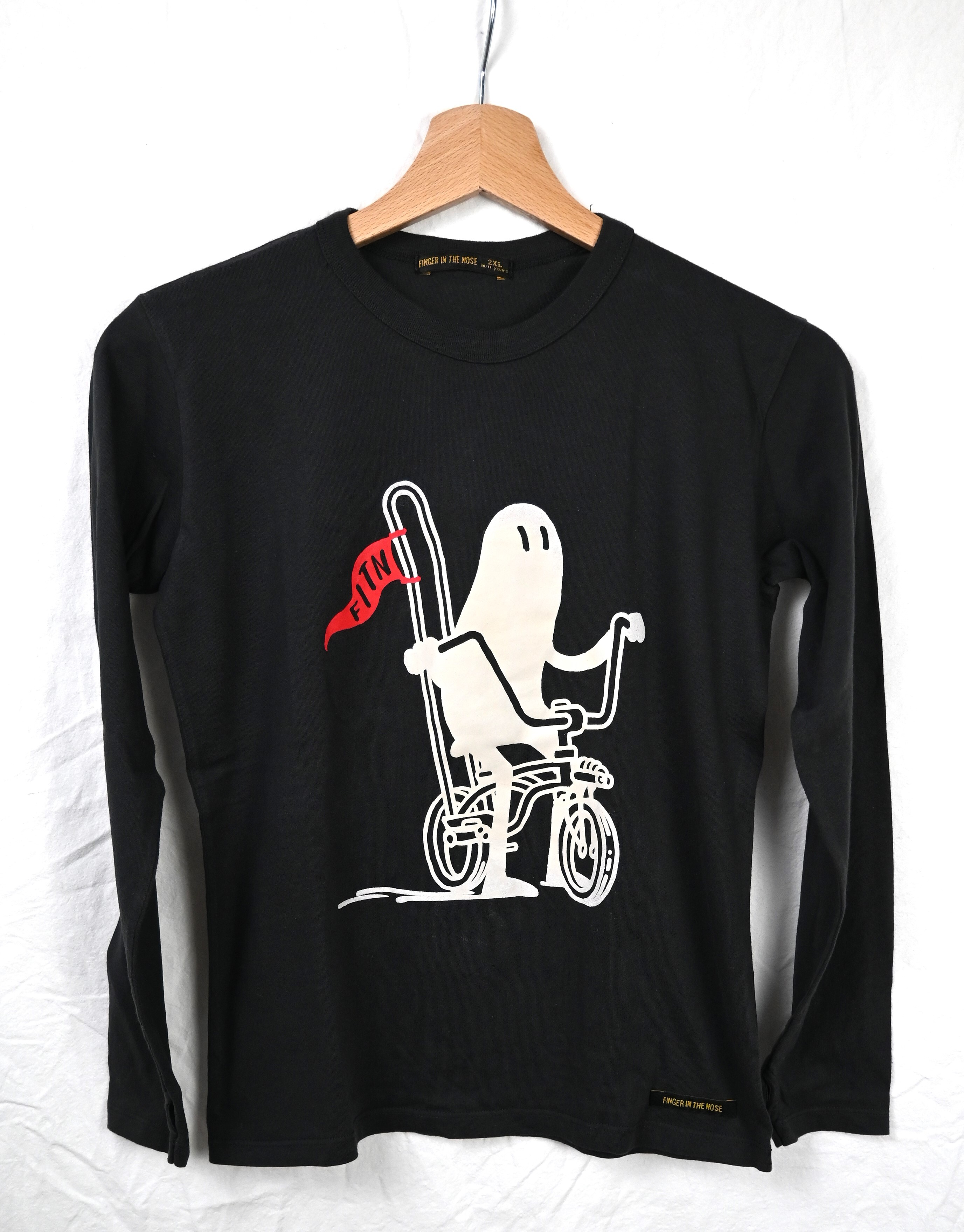 Longsleeve T-shirt, Finger in the Nose, 10/11 jaar