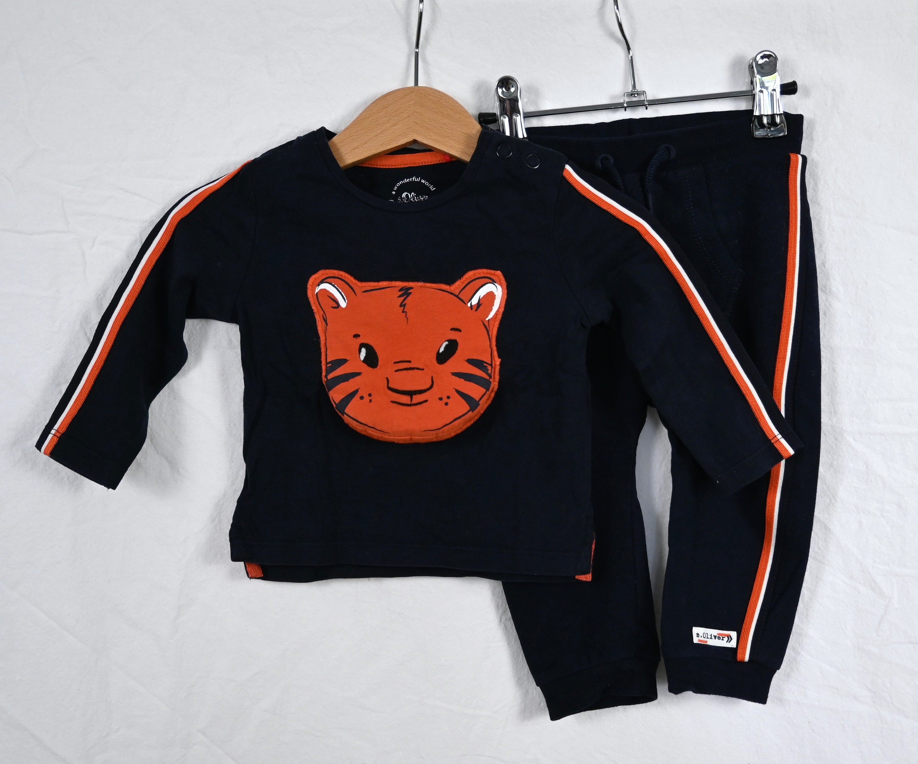 Longsleeve T-shirt en joggingbroek, S. Oliver, 6 maanden