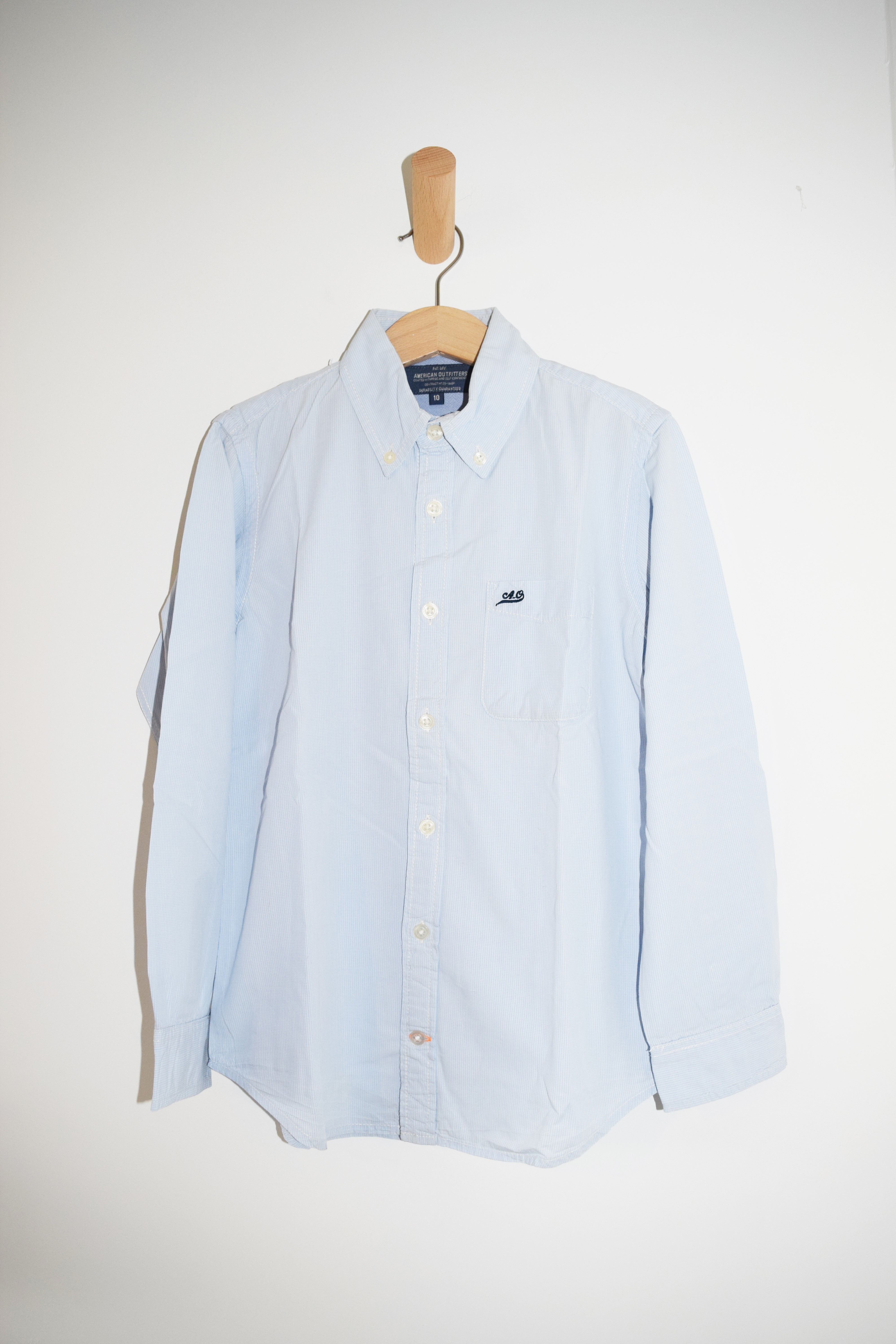 Lichtblauw hemd (met klein ruitje), American Outfitters, 10 jaar 