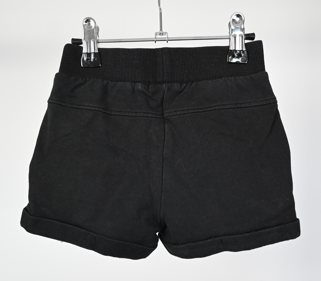 Short, name it, 2/3 jaar - 2