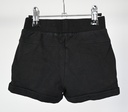 Short, name it, 2/3 jaar - 2