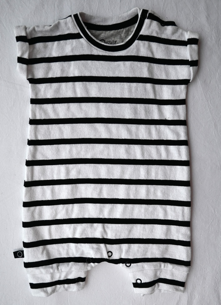 [SRE022] Kruippakje, nOeser, 0/1 maand