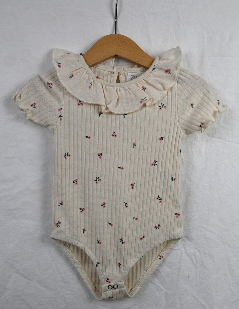 [YMI108] Body, Zara, 2/3 jaar