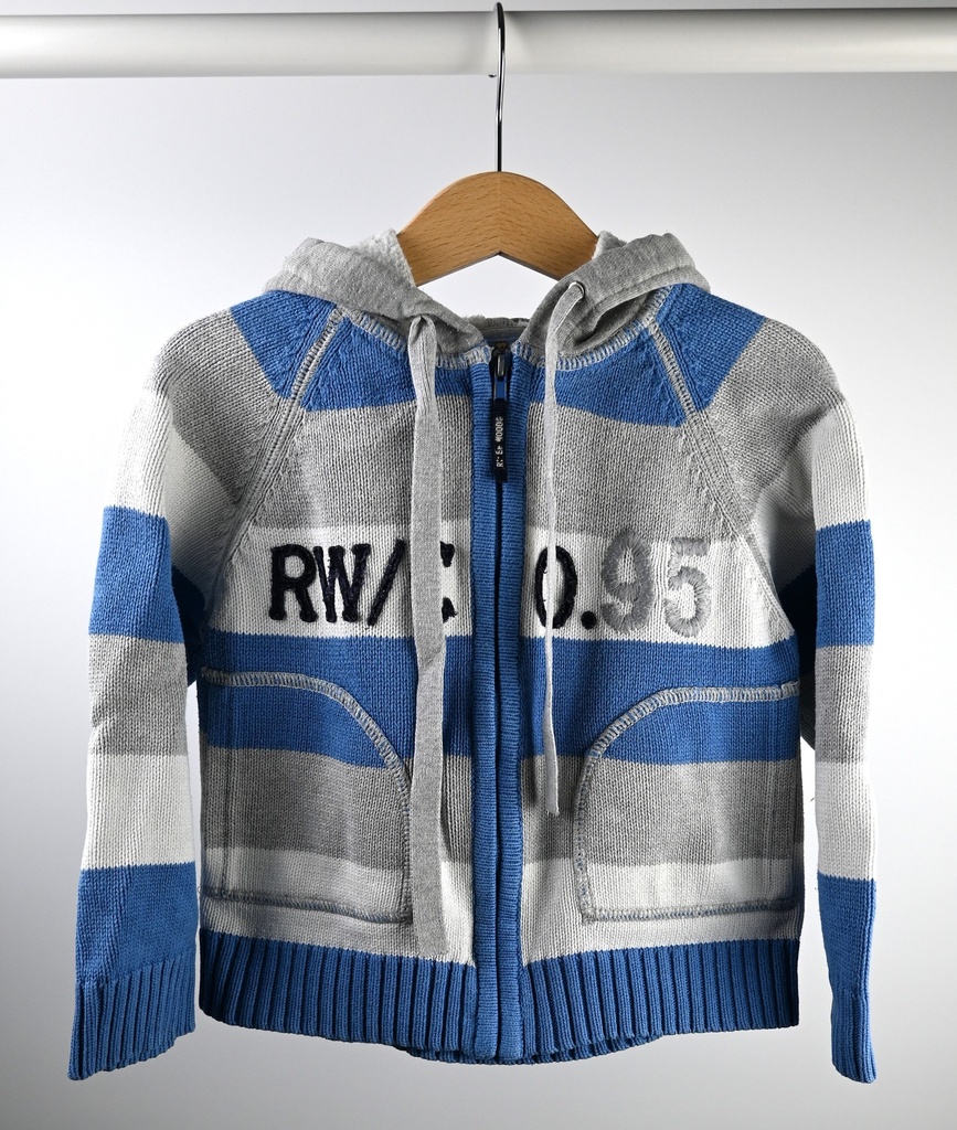 [NDB025] Vest, River Woods, 4 jaar