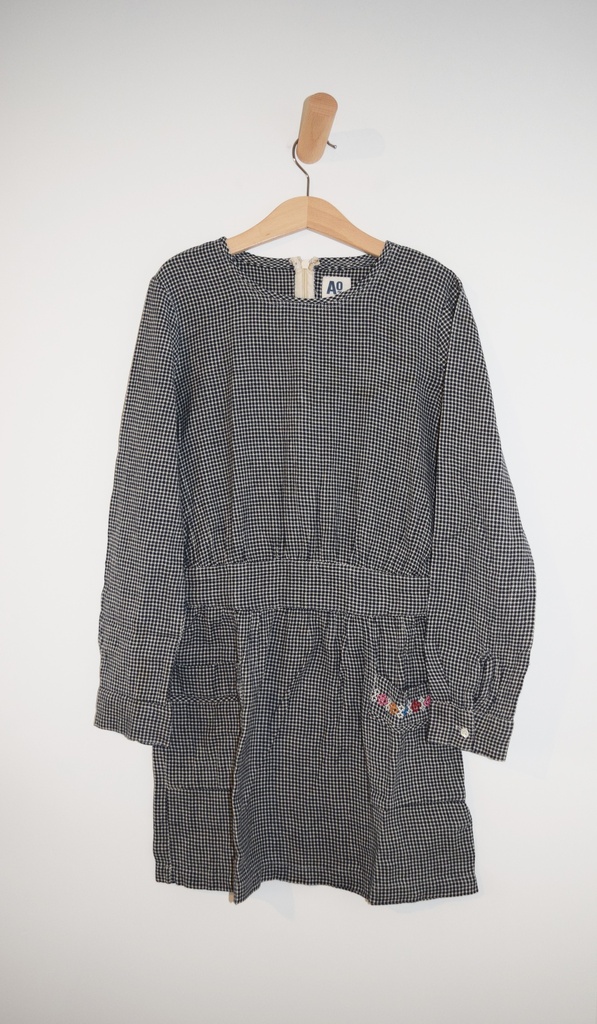 [NDA004] Kleedje, American Outfitters, 10 jaar