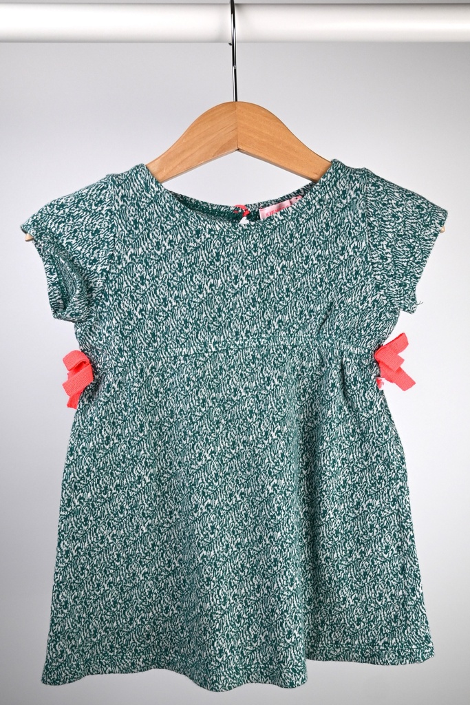 [MPI033] Kleedje, Kiekeboe, 1 jaar / 18 maanden