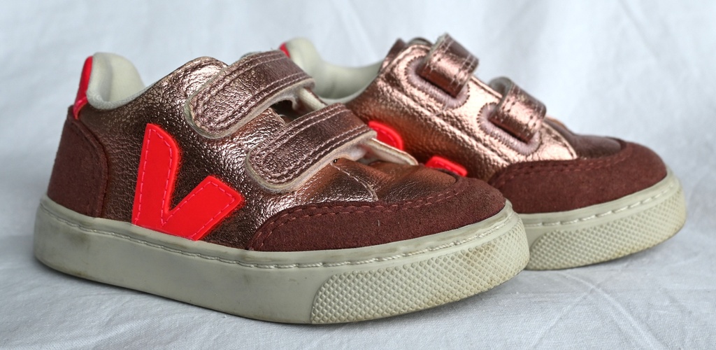Sneakers, Veja, 24