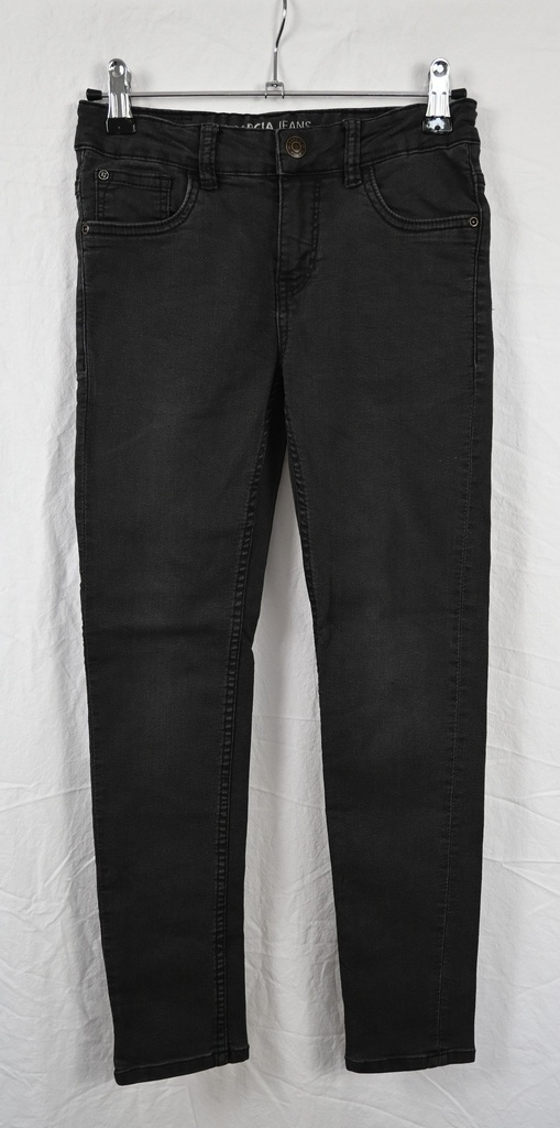[LES037] Jeansbroek, Garcia, 9 jaar
