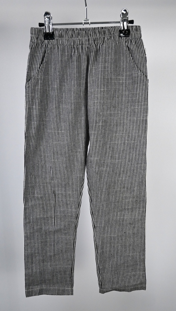 Zomerbroek, maed for mini, 4/5 jaar