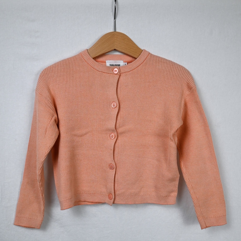 Cardigan, Filou & Friends, 3 jaar