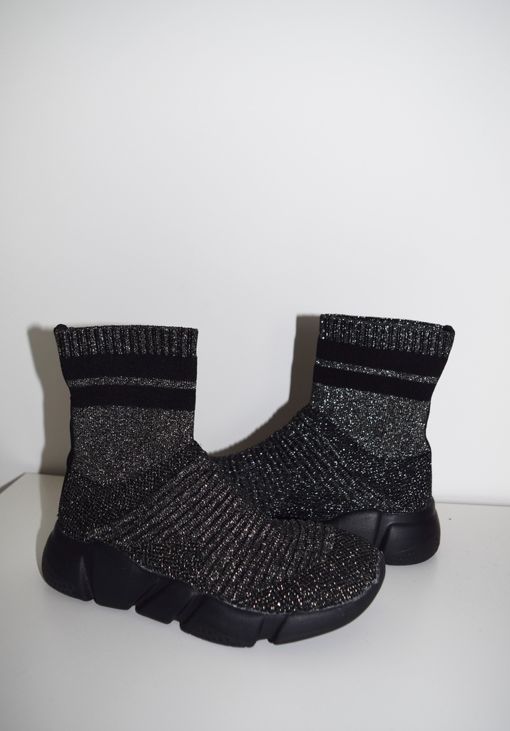 [EJA073] schoenen, Sofie Schnoor, 30