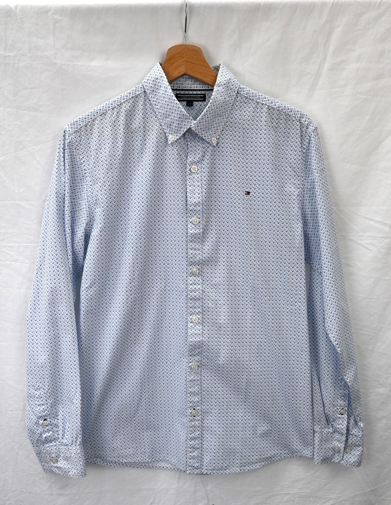 [EHE014] Hemd, Tommy Hilfiger, 16 jaar