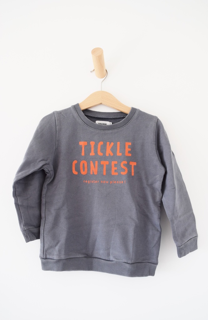 [TRA021] Sweater, Filou & Friends, 3 jaar