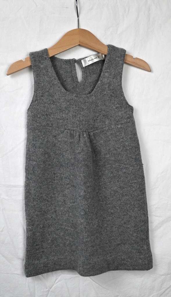 [BLE068] Winterkleedje, Pauline B, 3 jaar