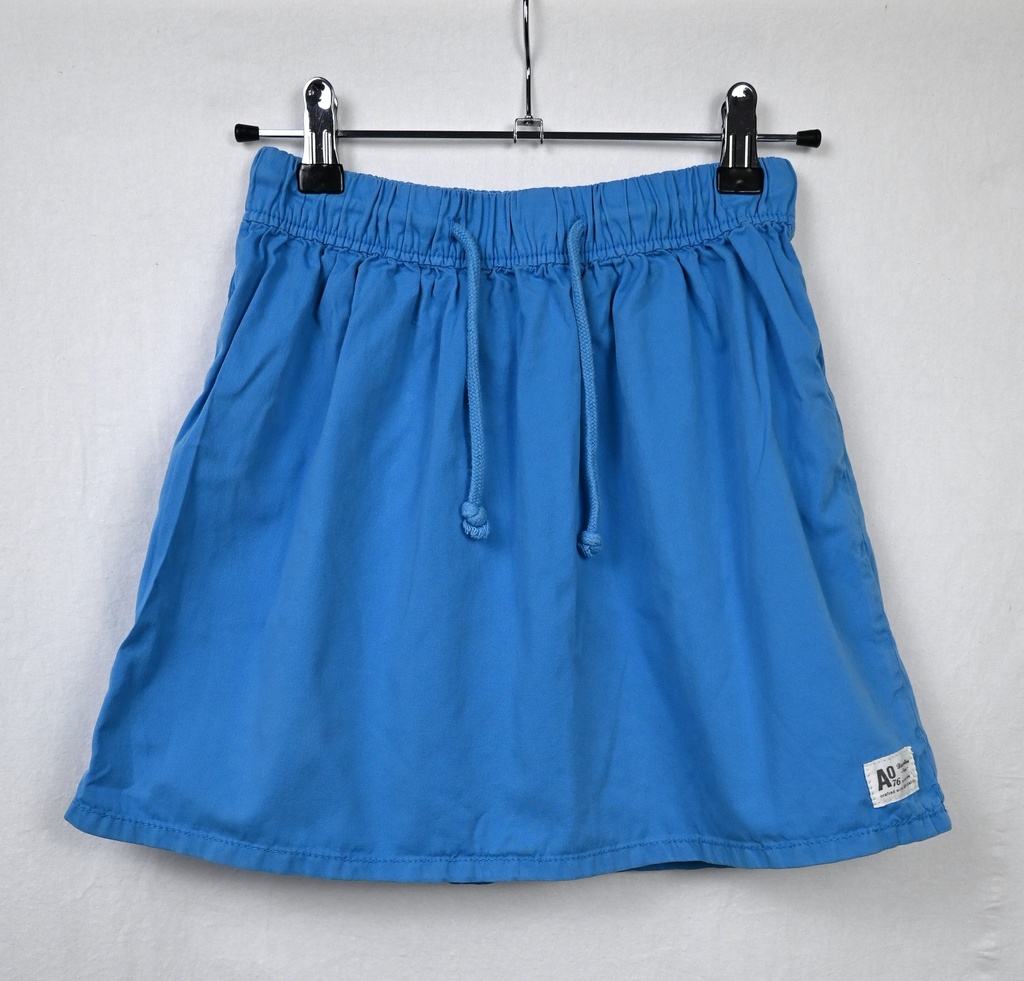 [BAS024] Rok, AO76, 12 jaar