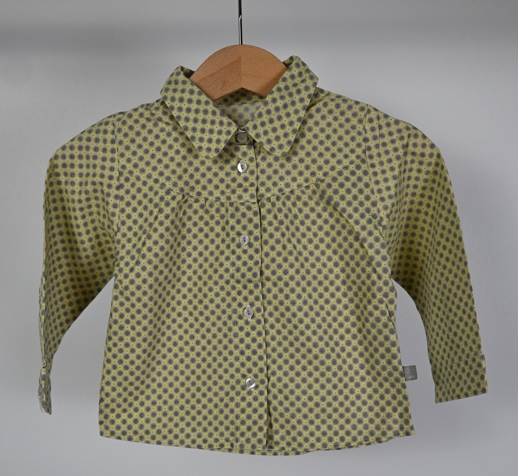 Hemdje, P'tit Filou, 18 maanden