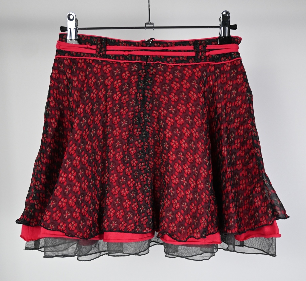 [CAJA015] Rok, JBC, 9 jaar