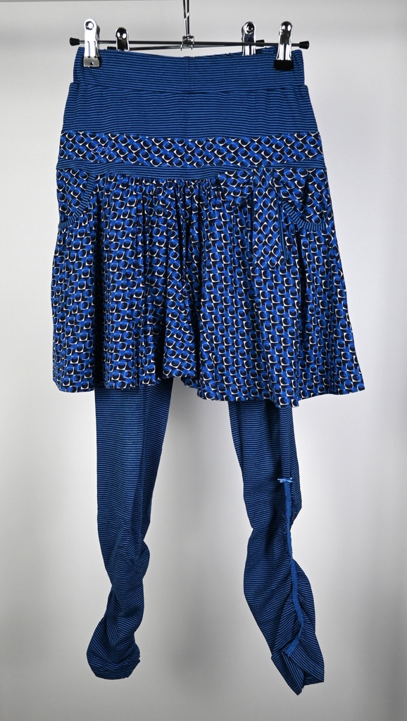 [CAJA024] Rok en legging, GYMP, 12 jaar - PI