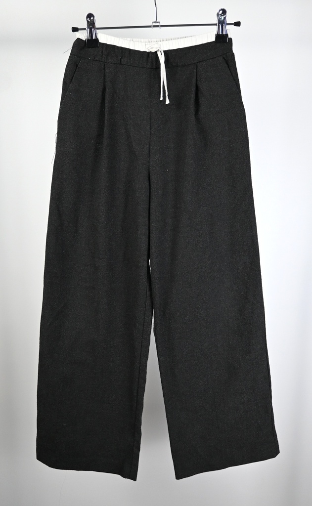 [NHA042] Broek, Zara, 10 jaar