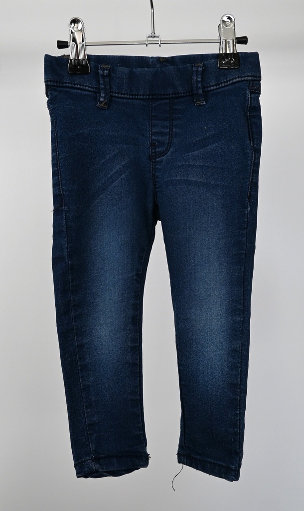 [PASM134] Broek, Noppies, 12/18 maanden
